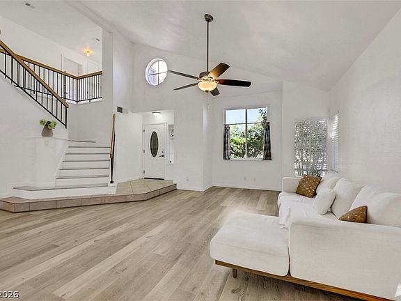 3rd image of 3320 Atterberry Ln
