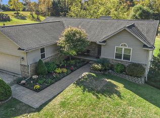 3626 County Farm Rd, Howell, MI 48843