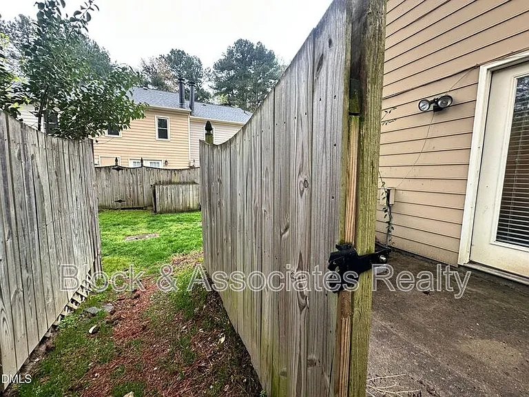 5620 Bridgetowne Way — Photo 19