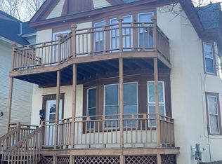1137 Edgerton St #1, Saint Paul, MN 55130