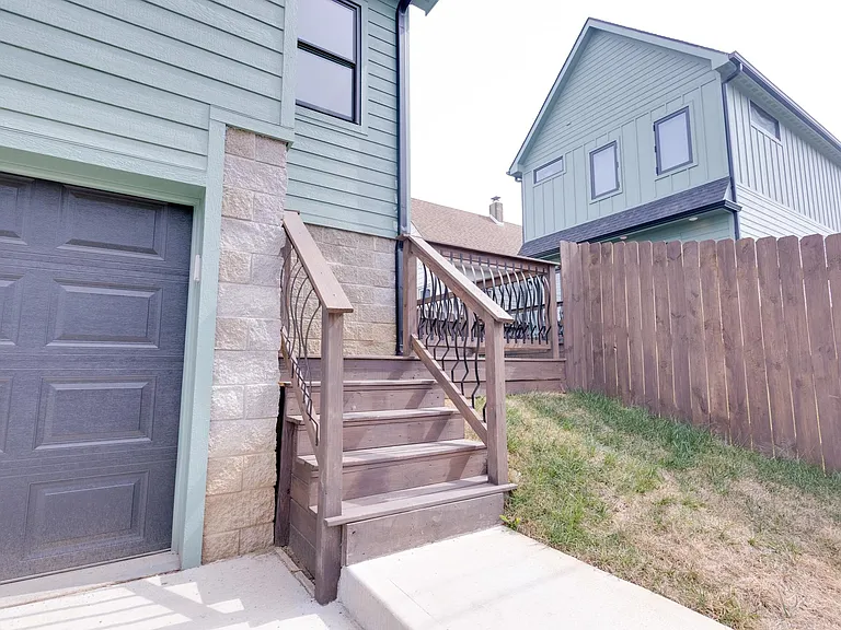 1402 Fletcher Ave #B — Photo 34