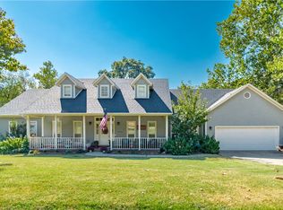 5205 Bryant Pl, Springdale, AR 72764