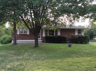 1301 Cote Sans Dessein Rd, Fulton, MO 65251