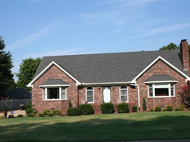 1st image of 251 Woodside Ln