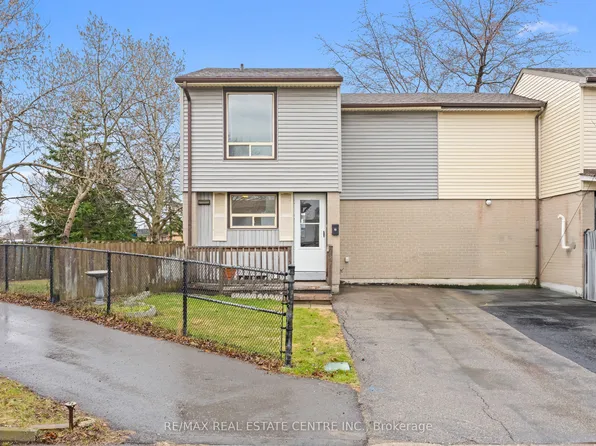 13 Gold Pine Ct, Brampton, ON L6S 2K6