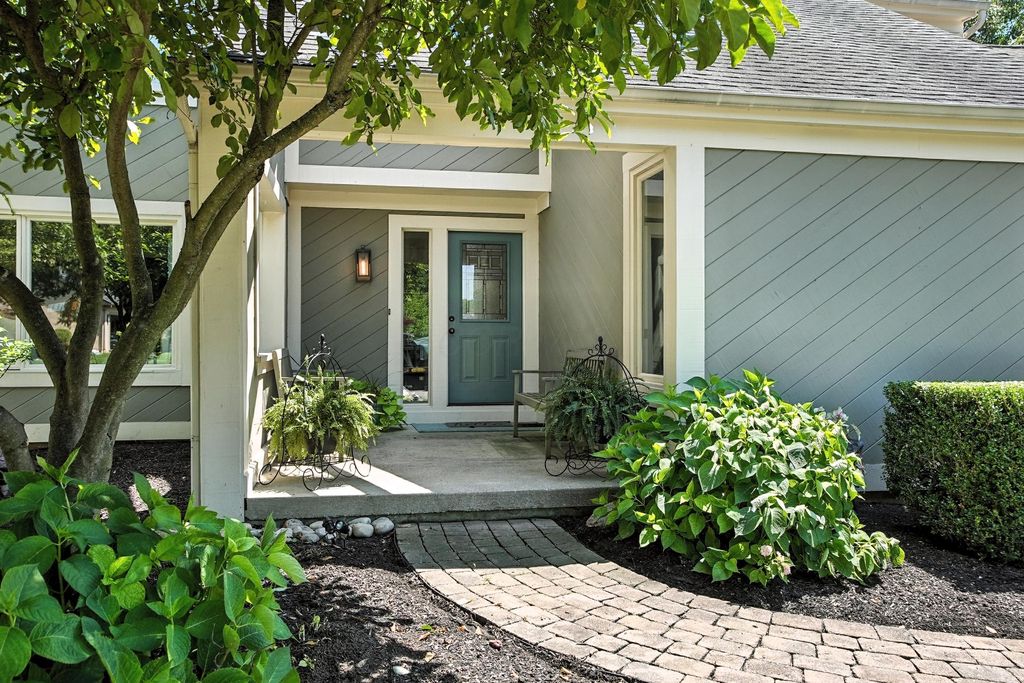 Real estate listing image