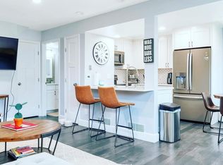 3750 Iris Ave APT B, Boulder, CO 80301