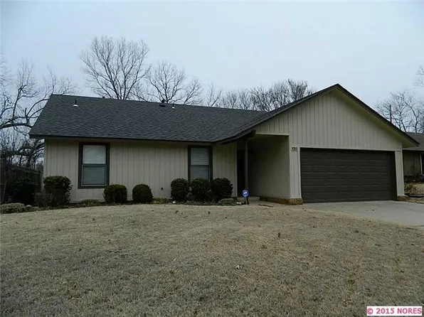 9315 E 92nd St S, Tulsa, OK 74133