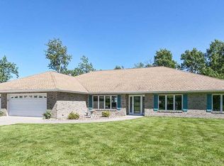 2822 Silver Fox Cir, Duluth, MN 55811