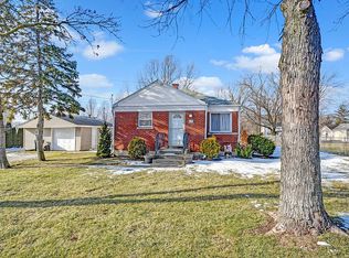 8320 S 84th Ct, Hickory Hills, IL