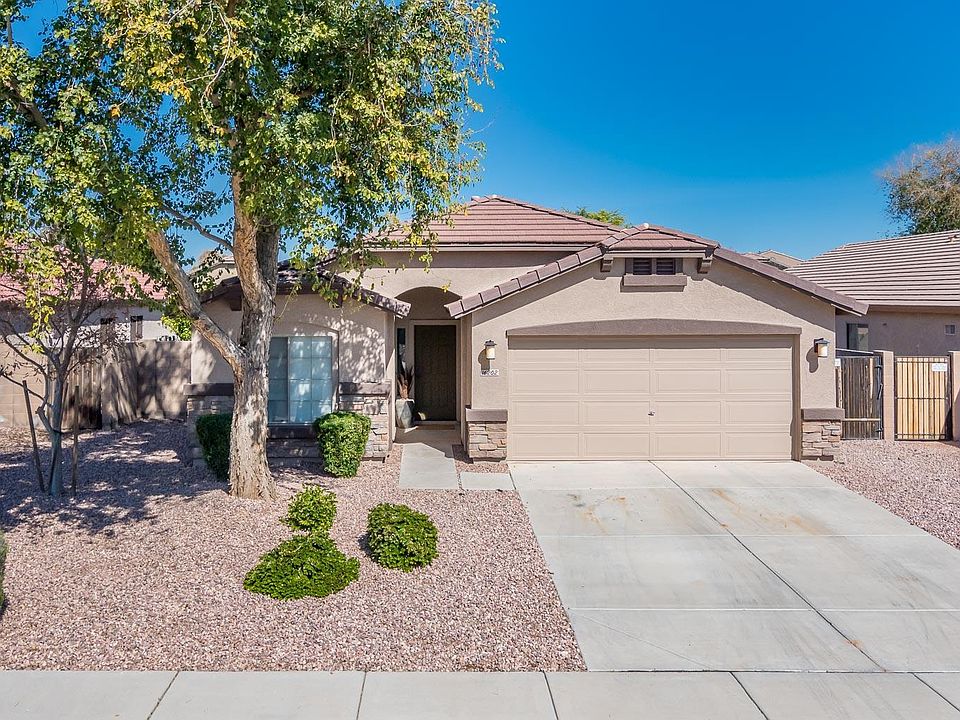 1st image of 16202 W Banff Ln