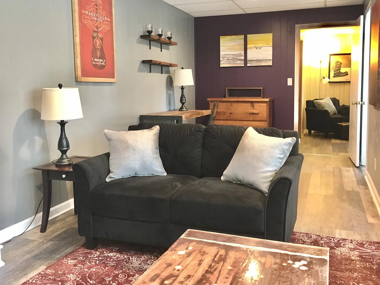 2 bed, 1000 sqft, $2,400 — Photo 3