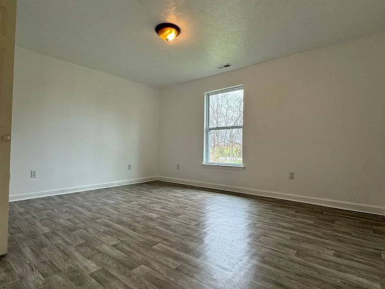 329 S Farm Road 99 — Photo 10