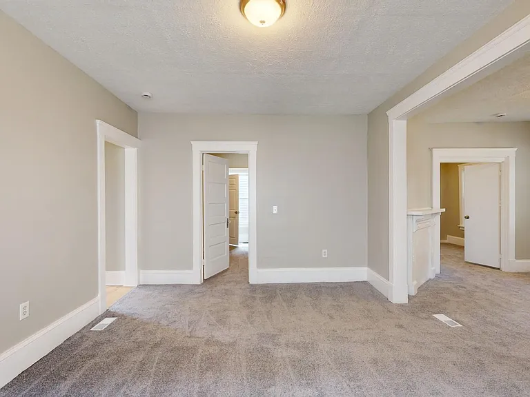 2053 W 99th St — Photo 21