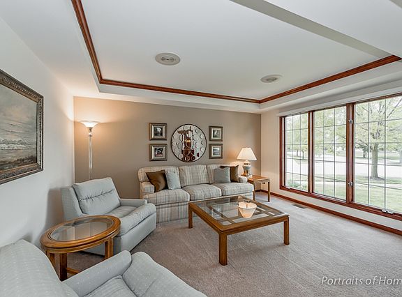 3rd image of 26W121 Houghton Ln