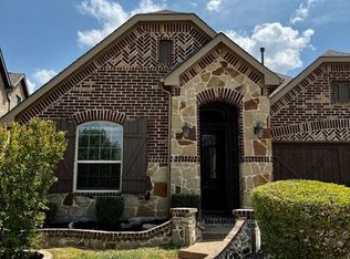 416 Dominion Dr, Euless, TX 76039