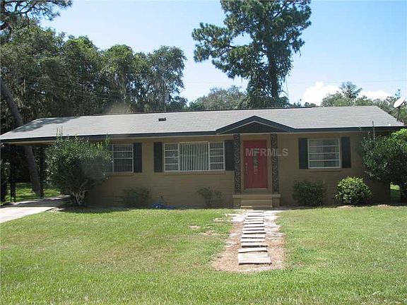 3rd image of 34515 Hammond Ln