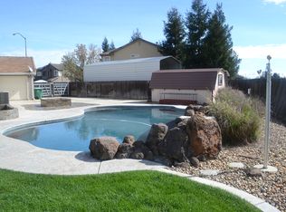 19019 N Osprey Ct, Lockeford, CA 95237