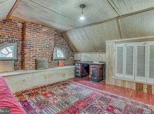 3813 Juniper Rd, Baltimore, MD 21218