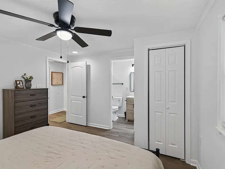 301 Boundary Rd — Photo 15