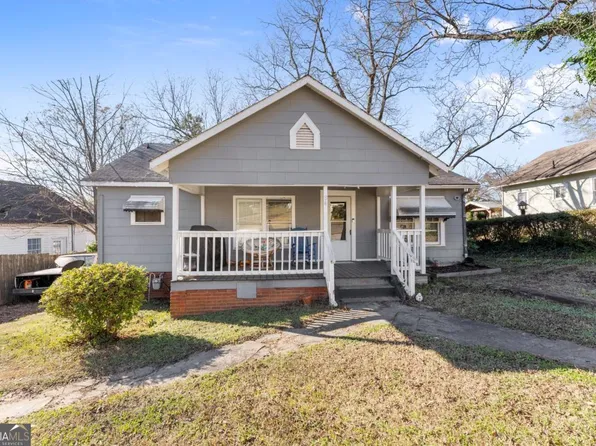 84 Park St, Toccoa, GA 30577