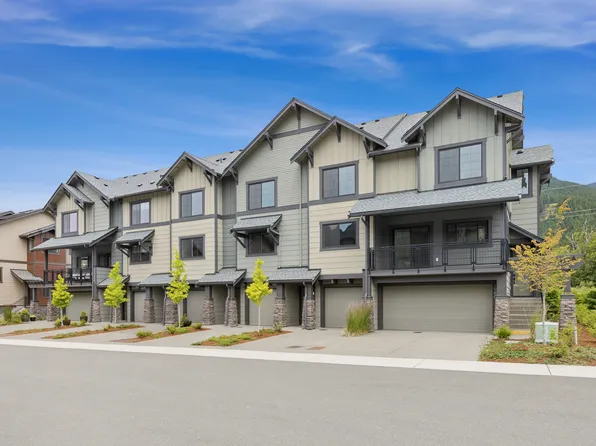 1968 SE 12th St, North Bend, WA 98045