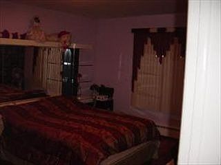 5th image of 3302 W Arthur Ave