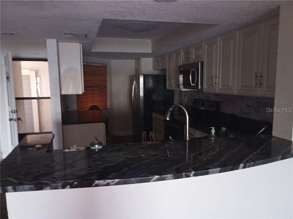 2nd image of 4109 Fairview Vista Pt APT 119