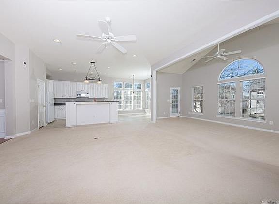 5th image of 4101 Buckingham Dr