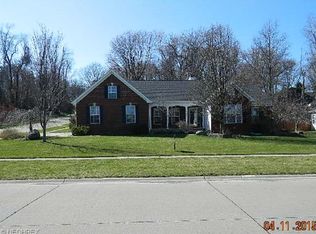 1202 Orchard Glen Dr, Amherst, OH 44001