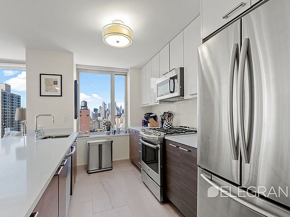4th image of 240 E 86th St APT 24I