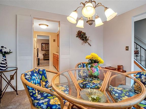 4th image of 158 Stepping Stone Ln