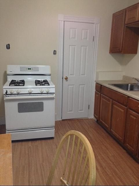 2nd image of 273 Paris St #1