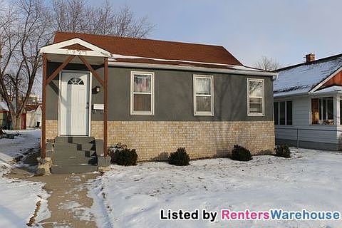 1st image of 3921 30th Ave S