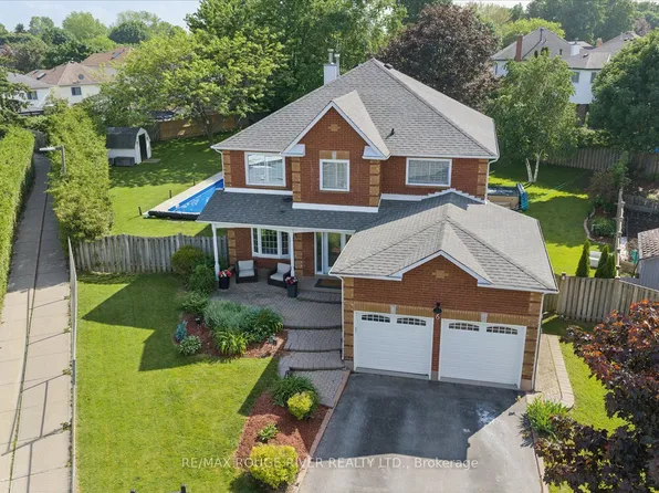 6 Snowden Ct, Clarington, ON L1B 1E7