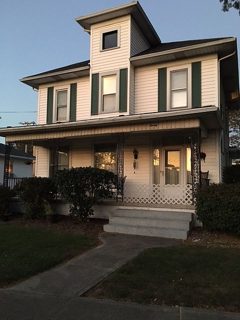1st image of 20 S Church St