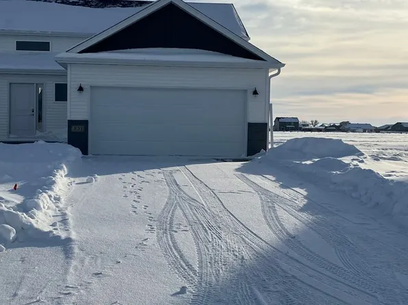 831 5th St SE, Mayville, ND 58257