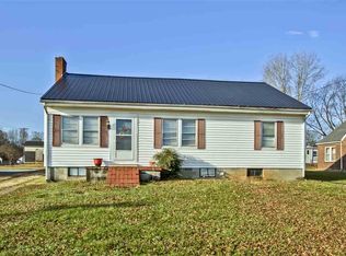 112 S Hill St, Athens, TN 37303