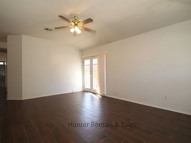 1516 Grey Fox Trl — Photo 5