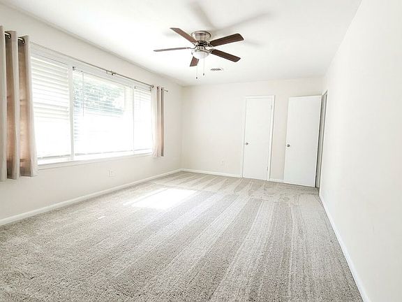 4th image of 127 Briarwood Dr