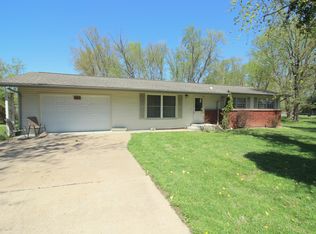 318 Brenda Ln, Herrin, IL 62933