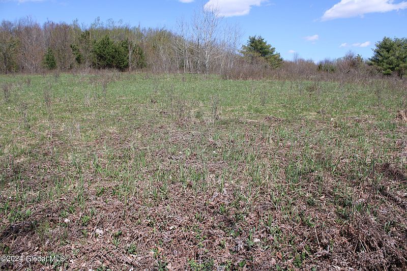 3rd image of 311 Smith Road