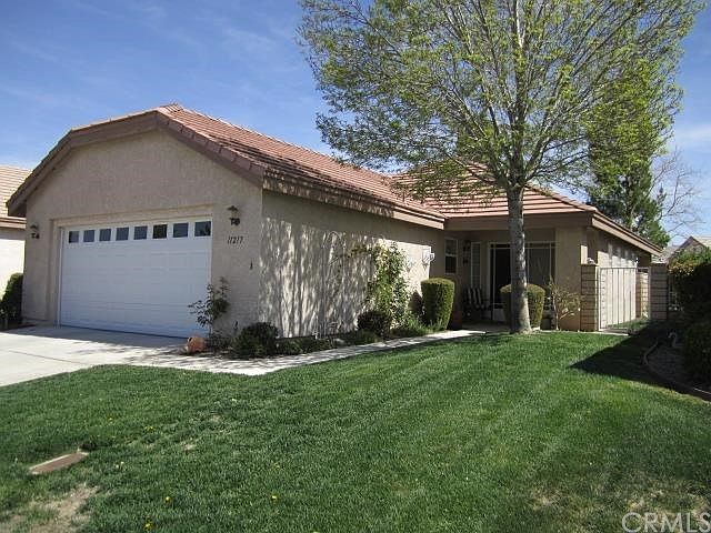1st image of 11217 Country Club Dr