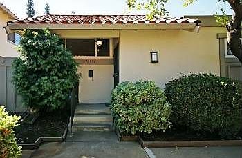 1st image of 10951 Lucky Oak St