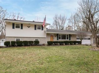 1424 Wood River Blvd, Dayton, OH 45434