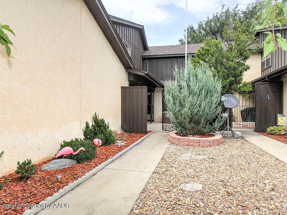 1st image of 17 Cottonwood Ln