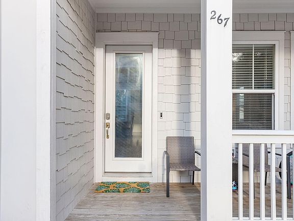 4th image of 267 Gulfview Cir