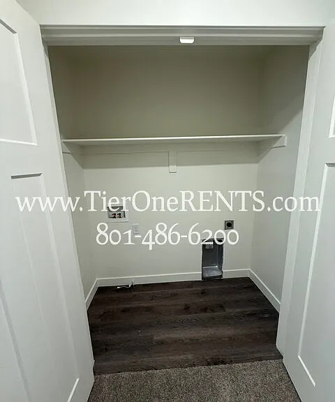 451 W 1025 S — Photo 9