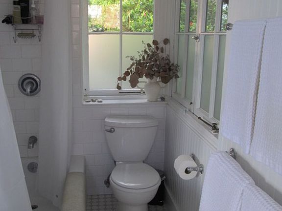 5th image of 31 Bulkley Ave #4