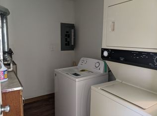 436 Russell Rd, Dekalb, IL 60115